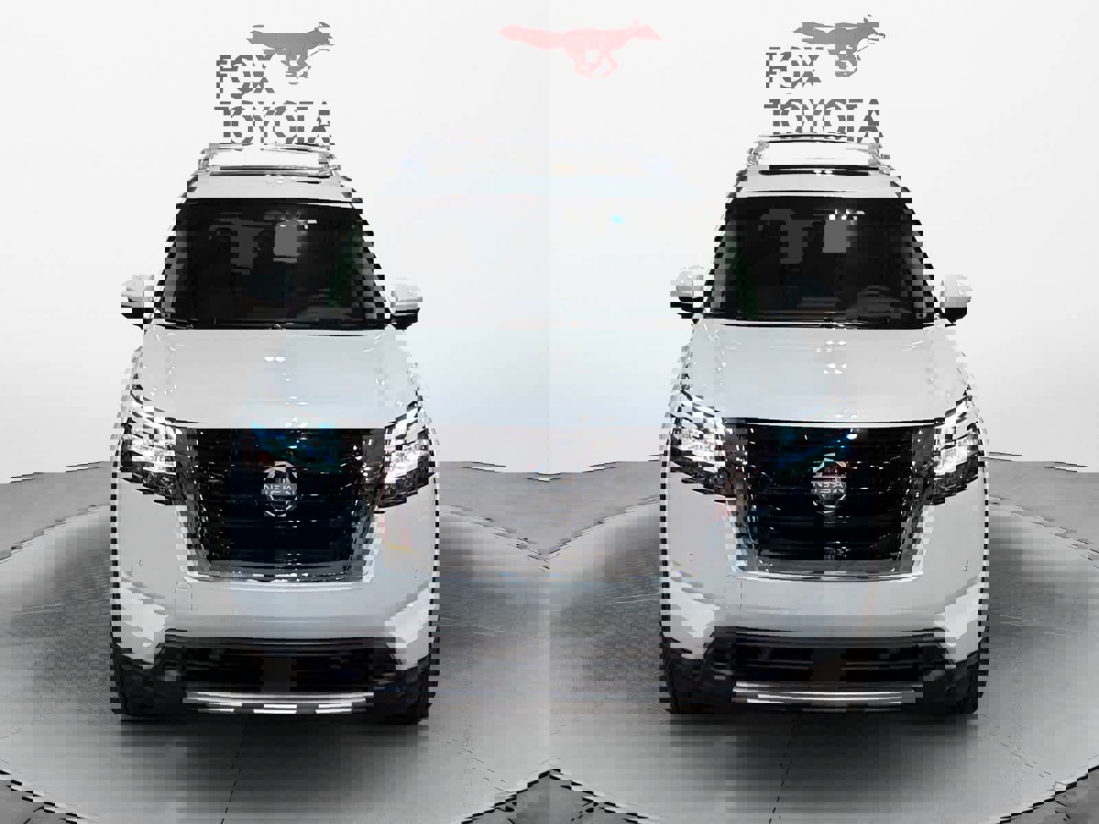 Used 2025 Nissan Pathfinder Platinum image 9