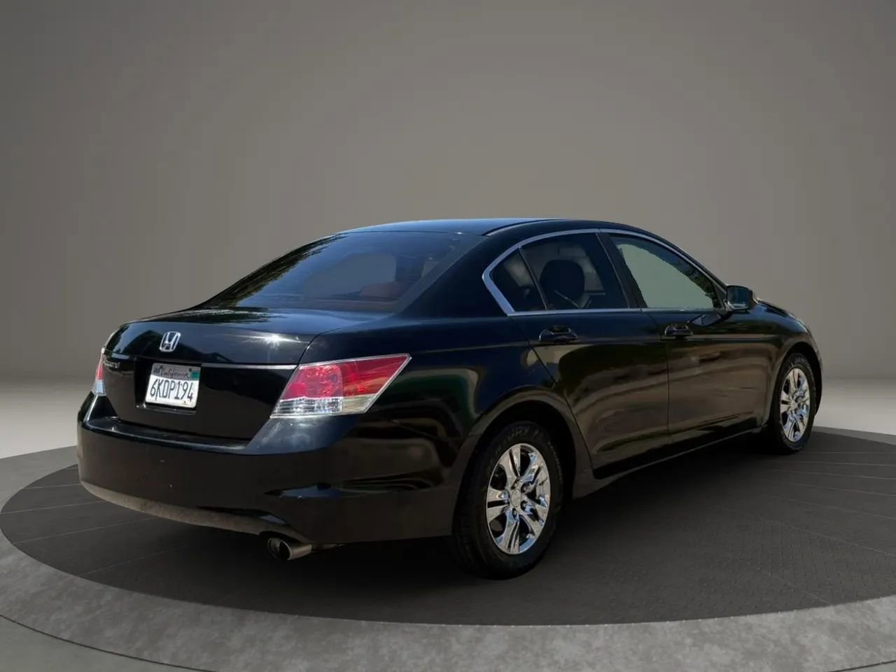 Used 2010 Honda Accord LX-P image 6