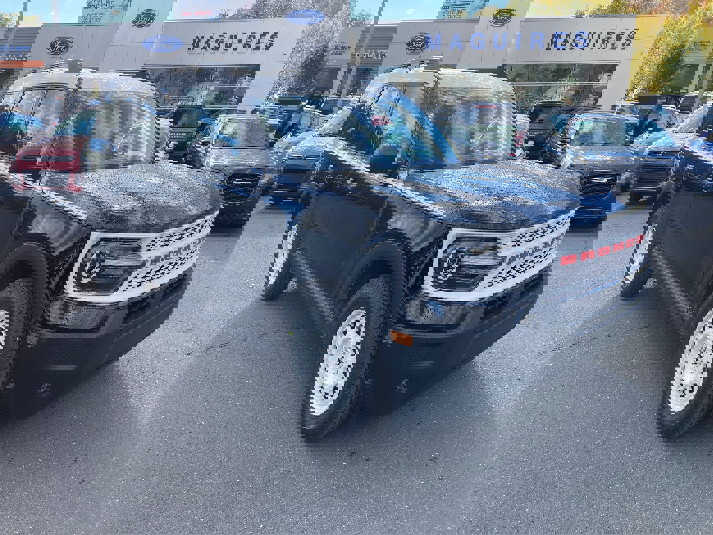 New 2025 Ford Bronco Sport Heritage w/ Convenience Package image 3