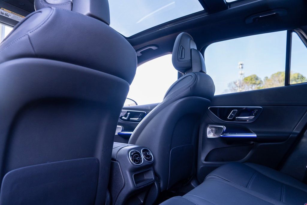 Used 2023 Mercedes-Benz GLC 300 4MATIC w/ Pinnacle Trim Package image 22