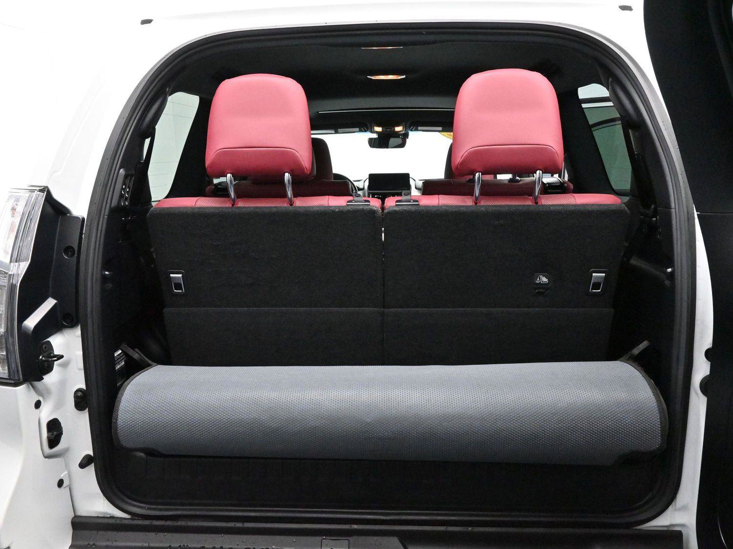 Used 2022 Lexus GX 460 Premium image 11