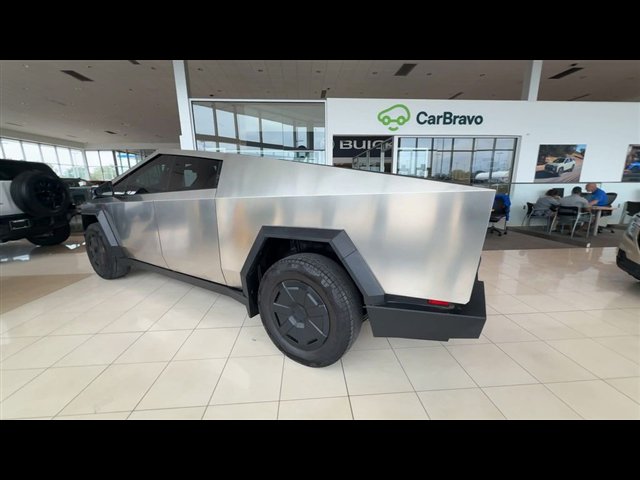 Used 2024 Tesla Cybertruck AWD Crew Cab image 6
