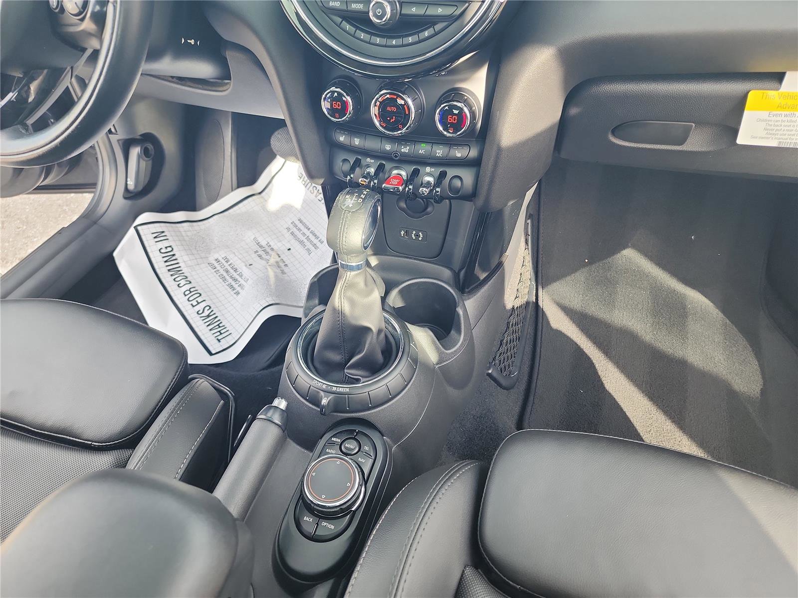 Used 2015 MINI Cooper S image 23