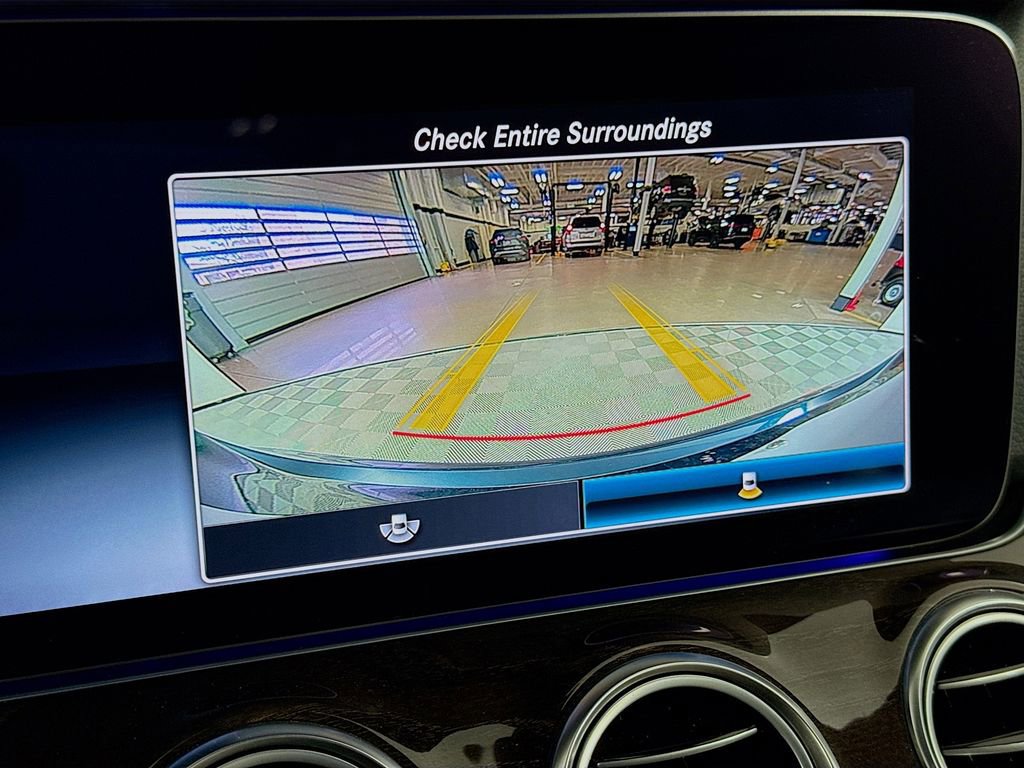 Used 2020 Mercedes-Benz E 350 Sedan image 14