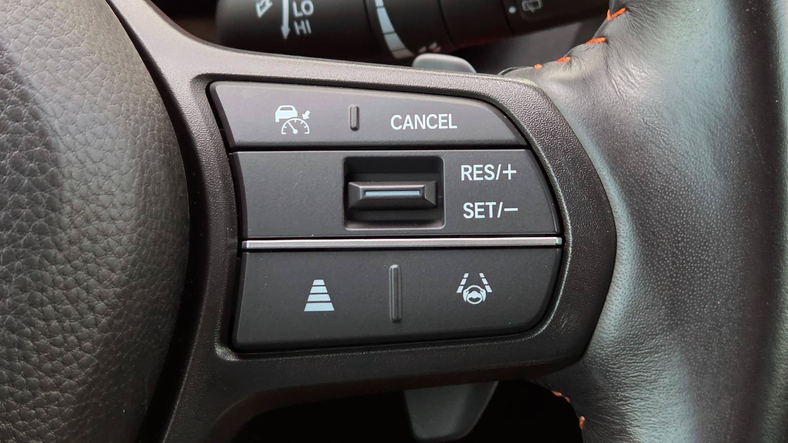 Used 2025 Honda CR-V Sport-L image 28