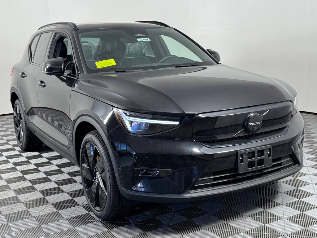 New 2026 Volvo EX40 Ultra AWD/4WD image 3