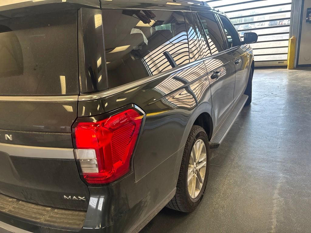 Used 2023 Ford Expedition Max XLT AWD/4WD image 8