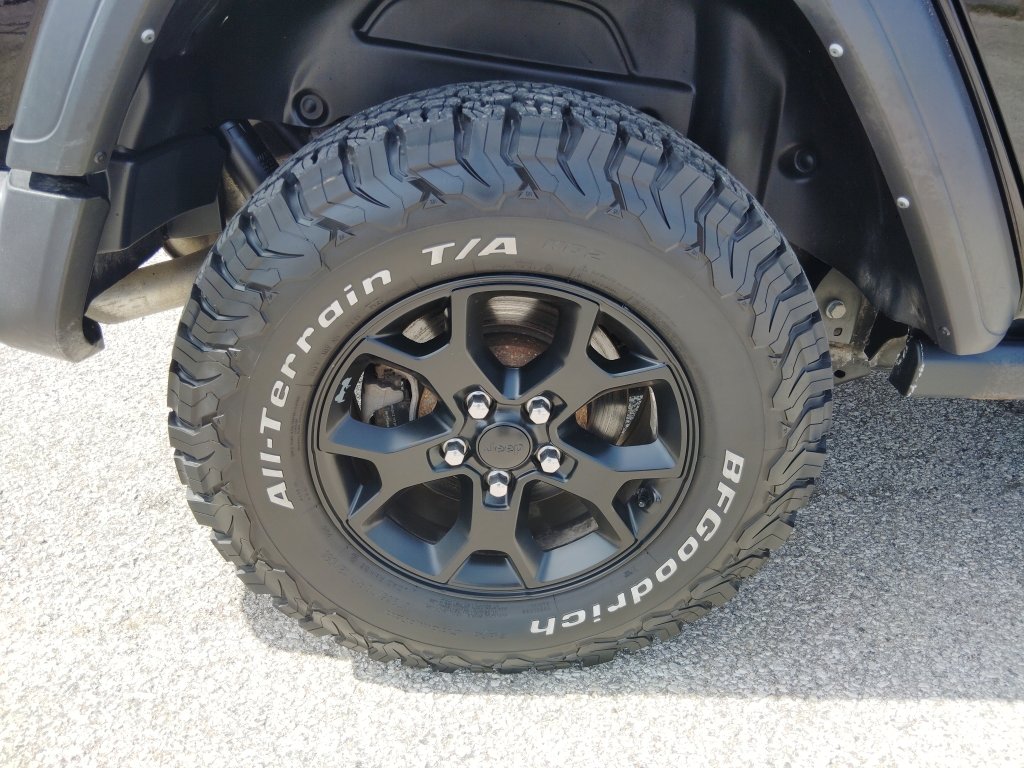 Used 2021 Jeep Wrangler Unlimited Sport AWD/4WD image 10