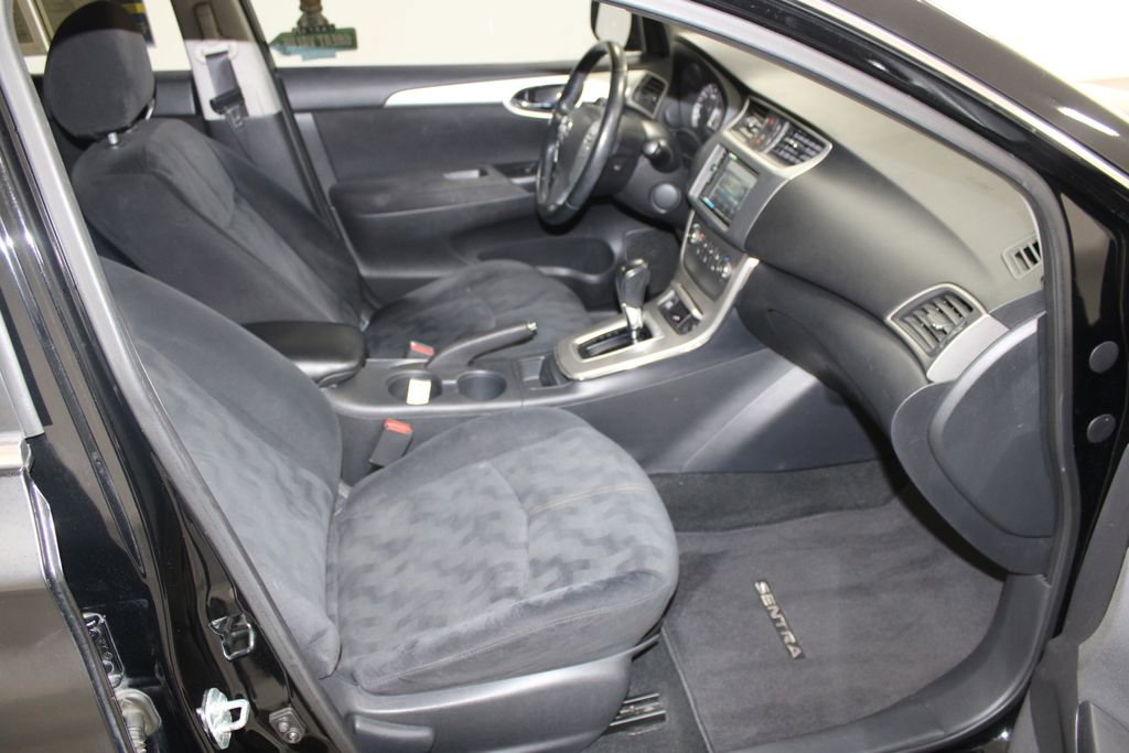 Used 2013 Nissan Sentra SV w/ Driver Pkg image 23
