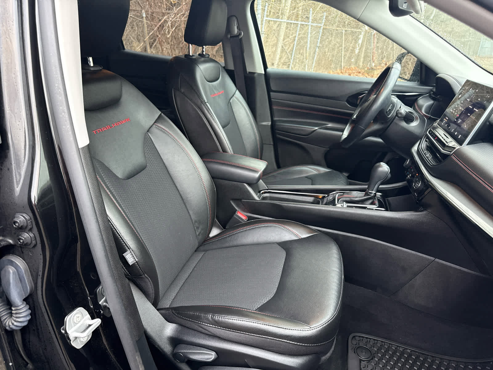 Used 2022 Jeep Compass Trailhawk w/ Trailhawk Convenience Group image 35