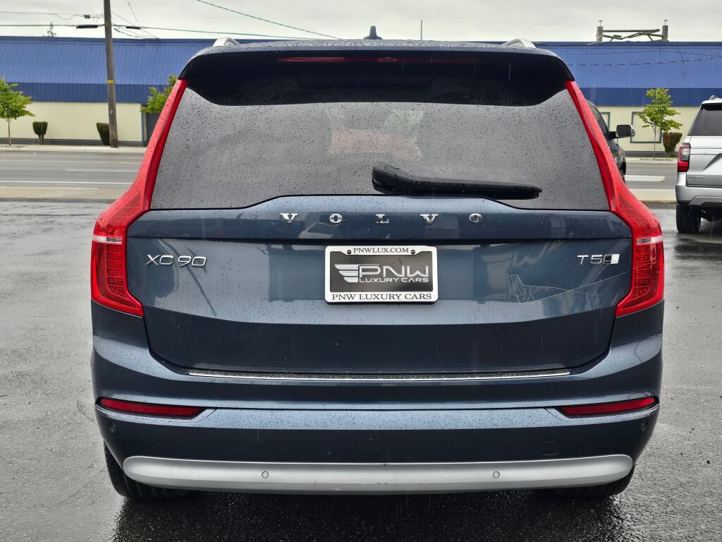 Used 2022 Volvo XC90 T5 Momentum w/ Advanced Package AWD/4WD image 7