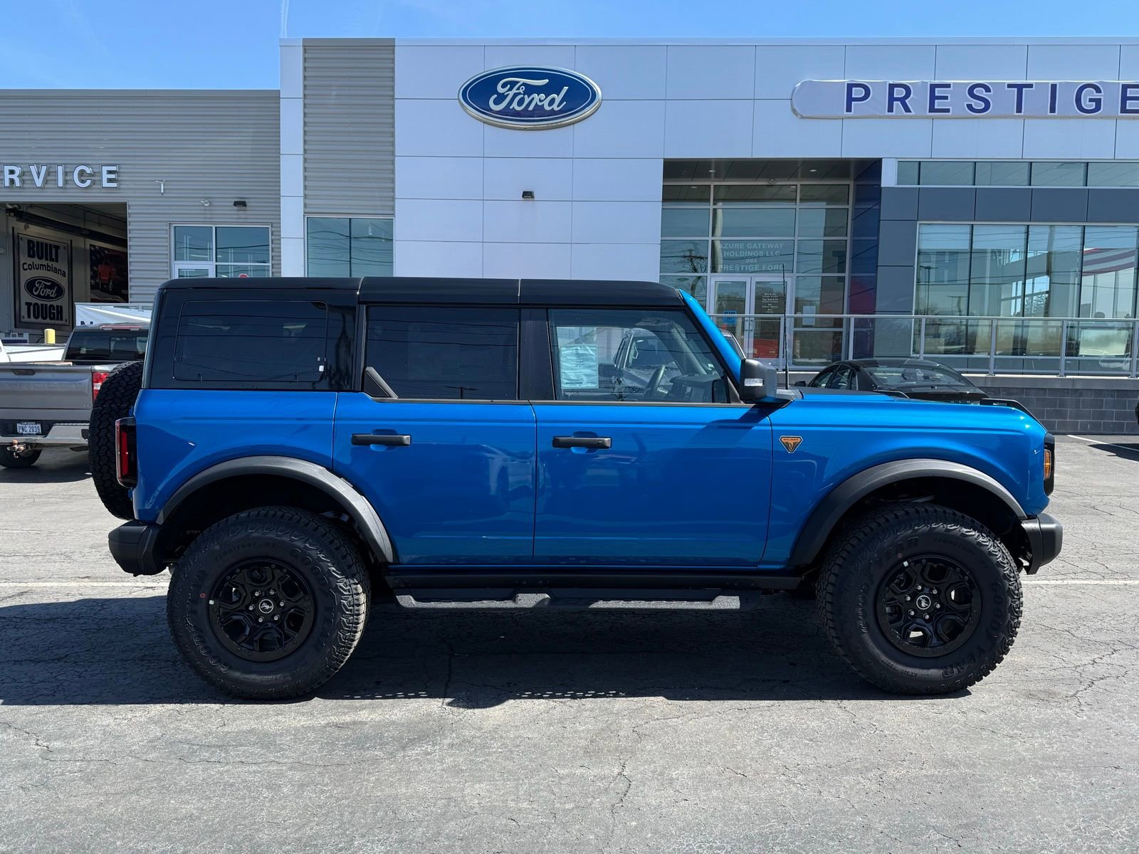New 2025 Ford Bronco Badlands image 13