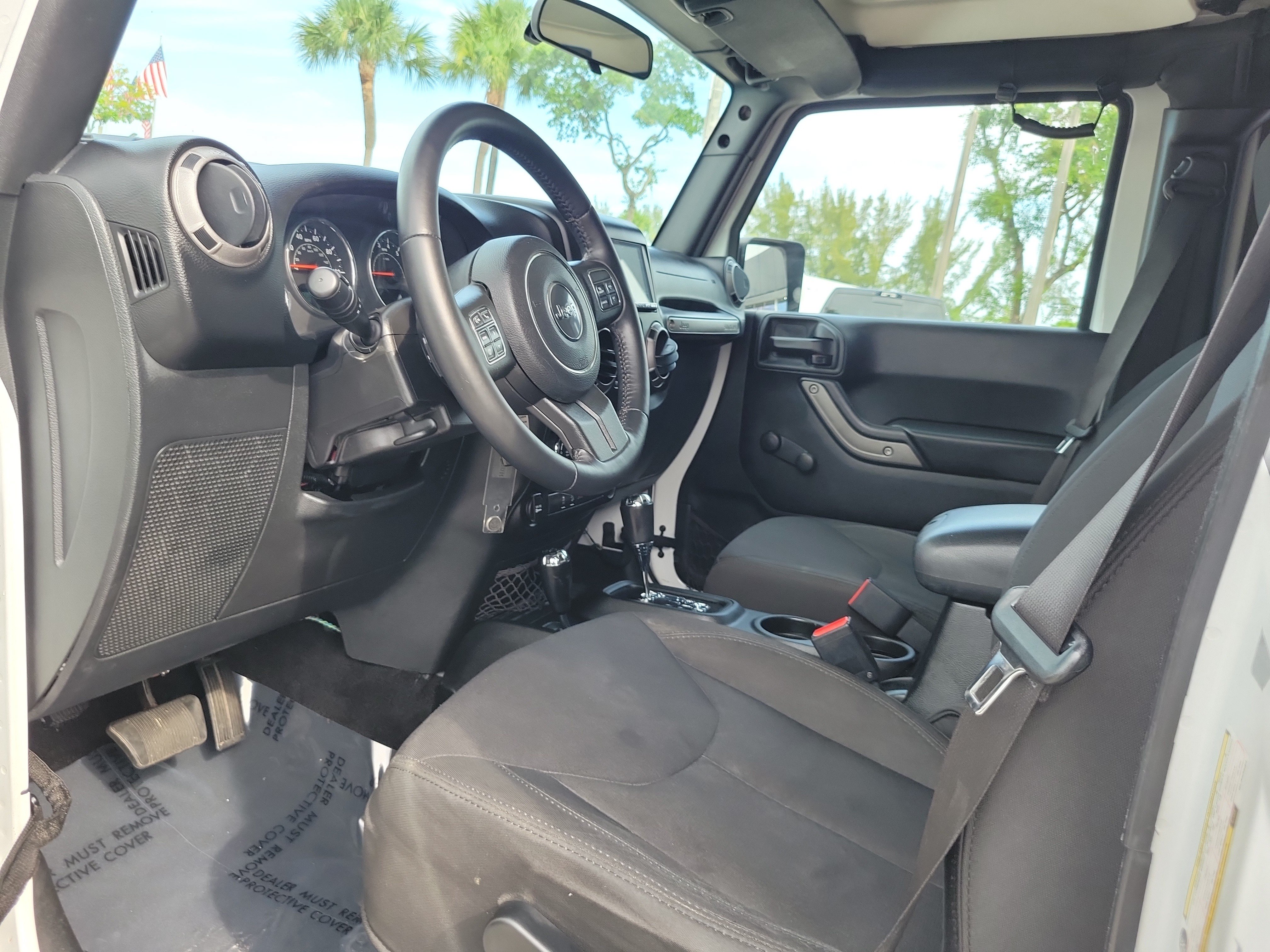 Used 2016 Jeep Wrangler Unlimited Sport w/ Connectivity Group AWD/4WD image 9
