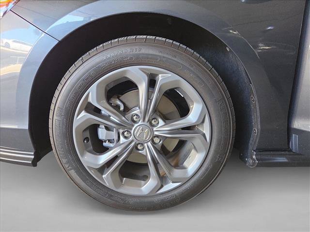 Used 2024 Honda Accord EX image 21