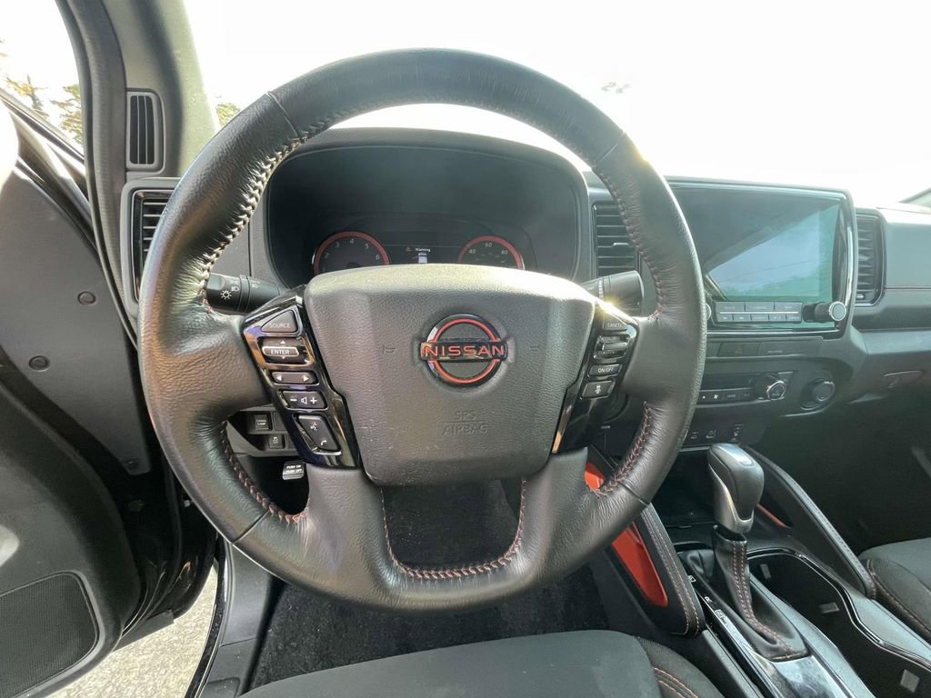 Used 2022 Nissan Frontier Pro-X image 19