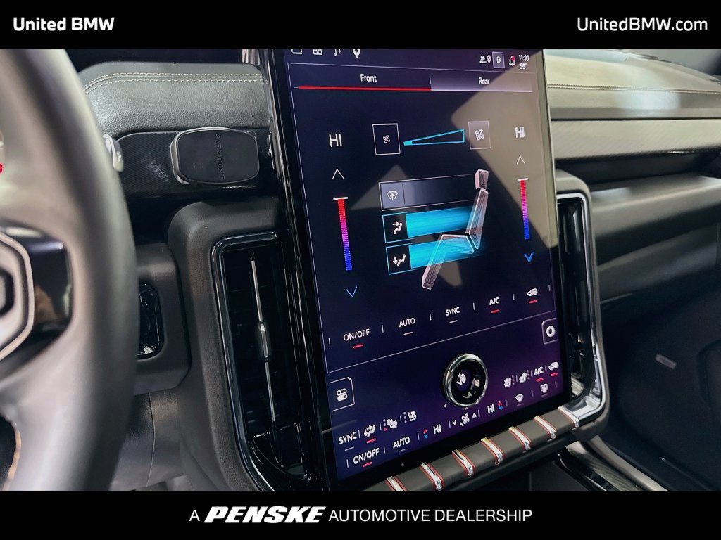Used 2025 GMC Yukon AT4 AWD/4WD image 18