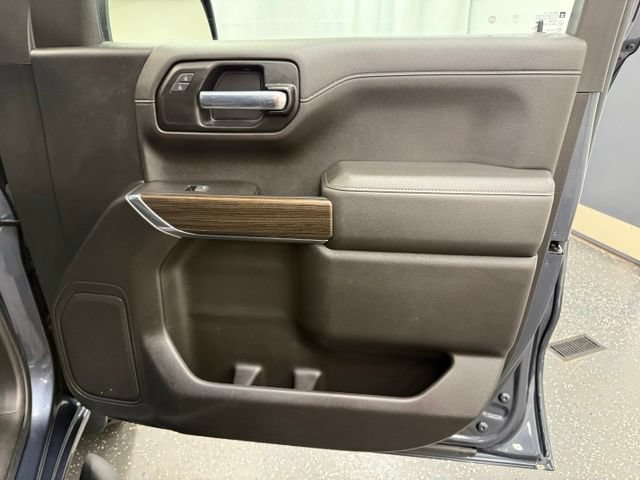 Used 2022 Chevrolet Silverado 1500 LT Trail Boss w/ Bed Protection Package AWD/4WD image 8