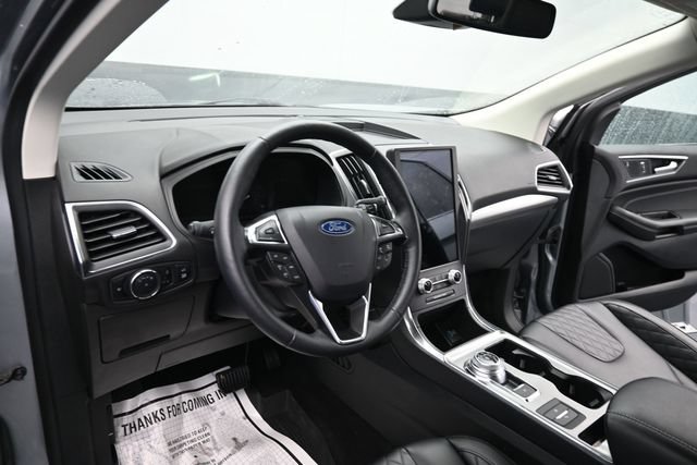 Used 2024 Ford Edge Titanium AWD/4WD image 14