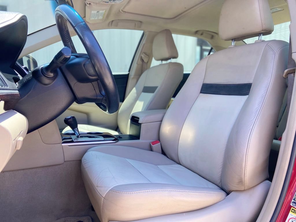 Used 2013 Toyota Camry XLE FWD image 15