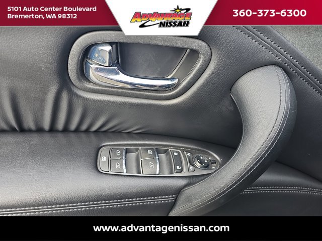 Used 2021 Nissan Armada SV image 9