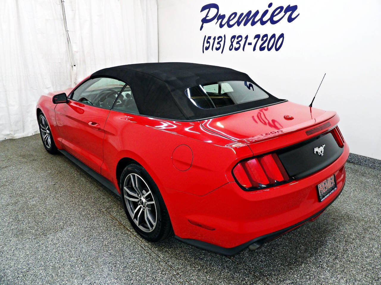 Used 2015 Ford Mustang Premium RWD image 4