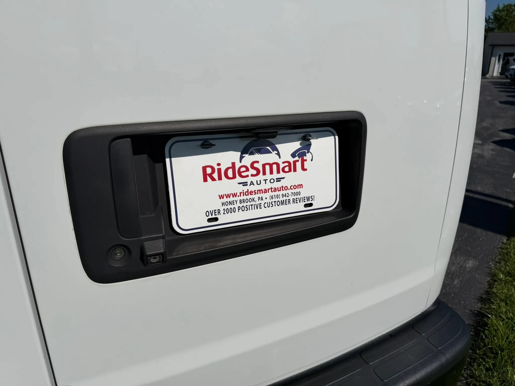 Used 2019 Chevrolet Express 2500 w/ Driver Convenience Package RWD image 31