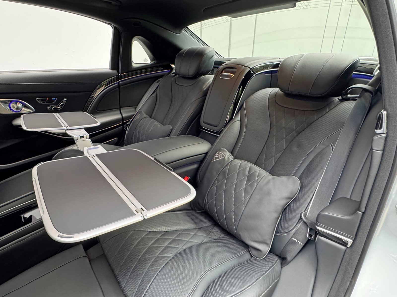 Used 2020 Mercedes-Benz Maybach S 560 4MATIC image 64