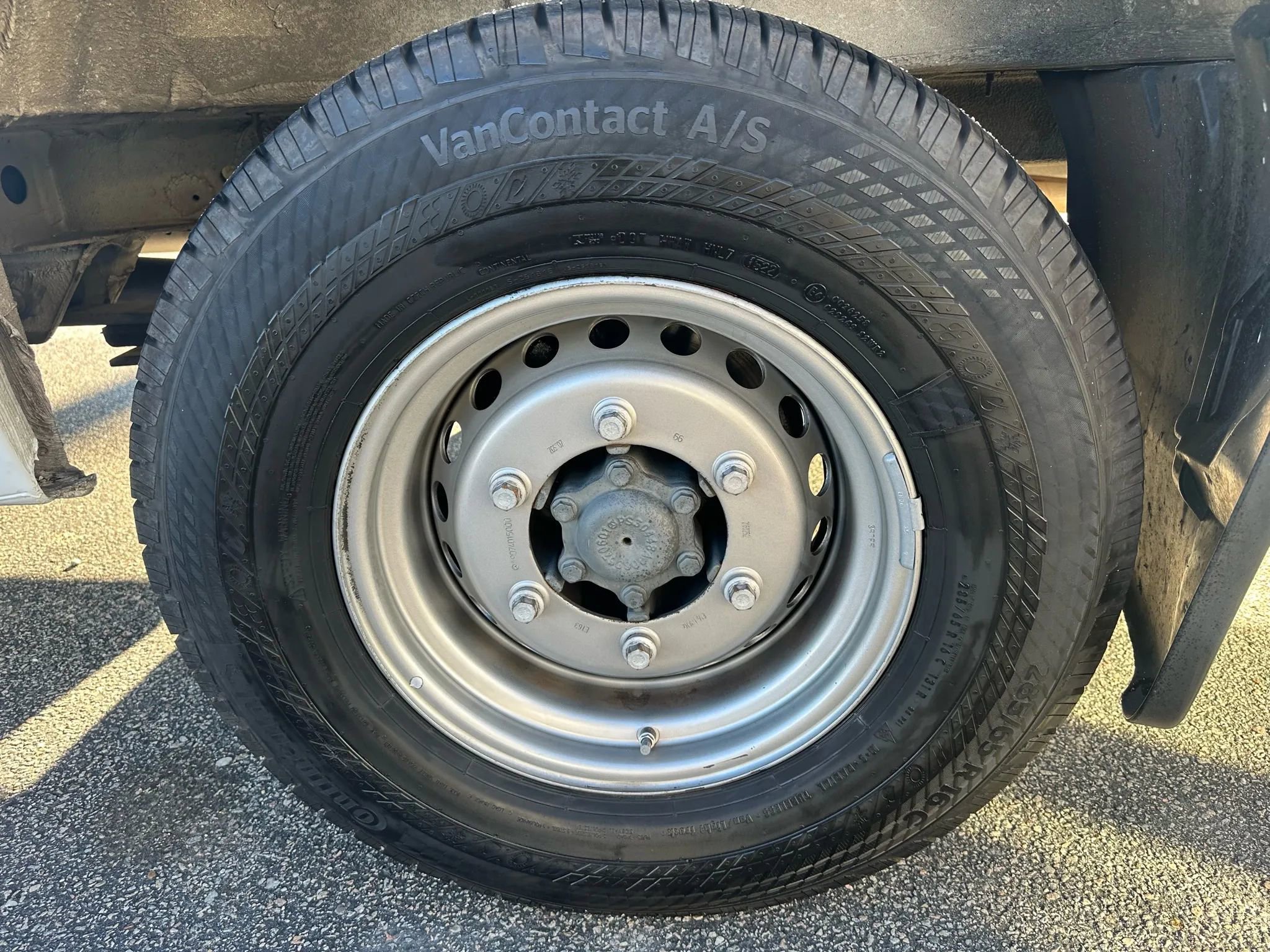 Used 2021 Mercedes-Benz Sprinter 3500 image 38