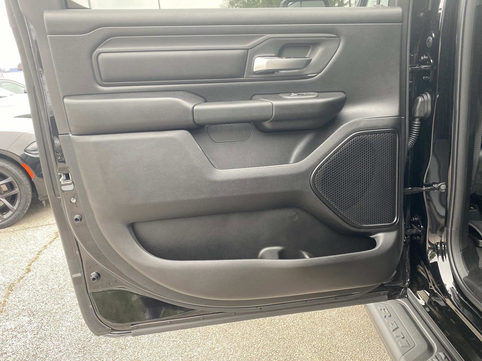 New 2026 RAM 1500 Express image 10