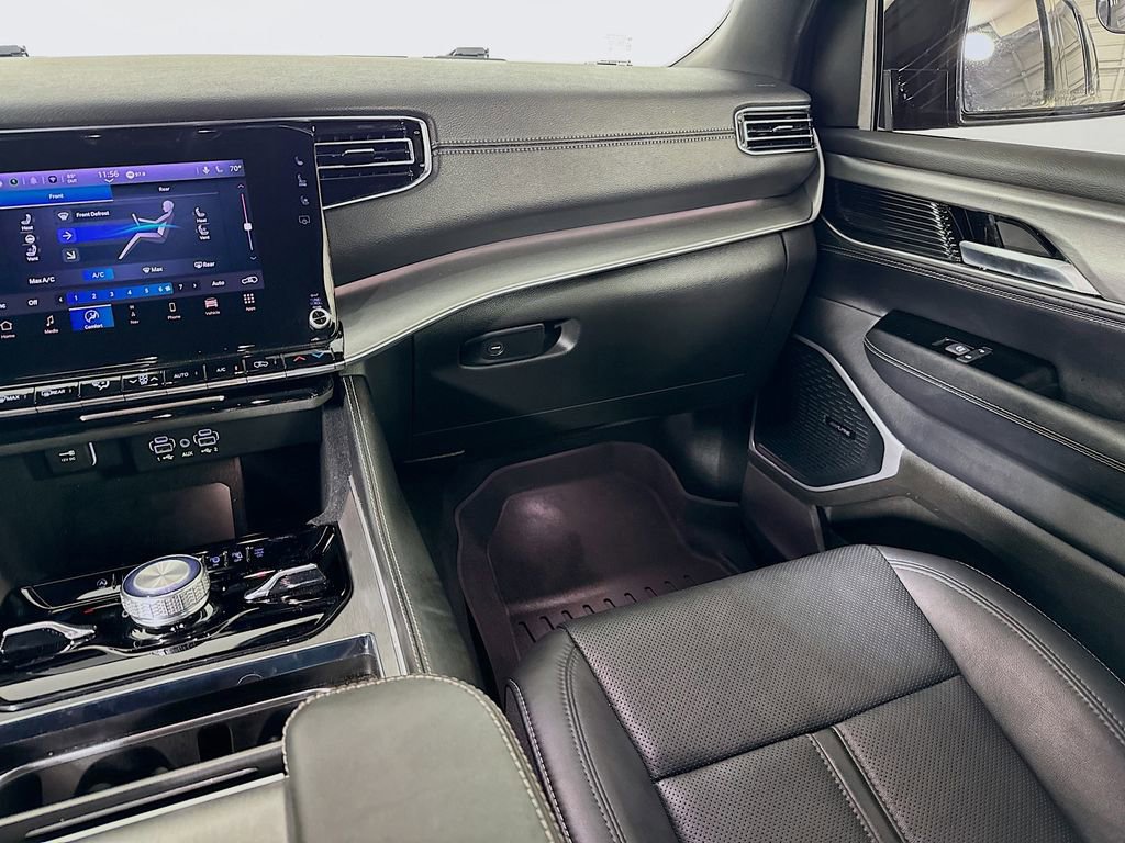 Used 2025 Jeep Wagoneer Series II w/ Convenience Group I image 25