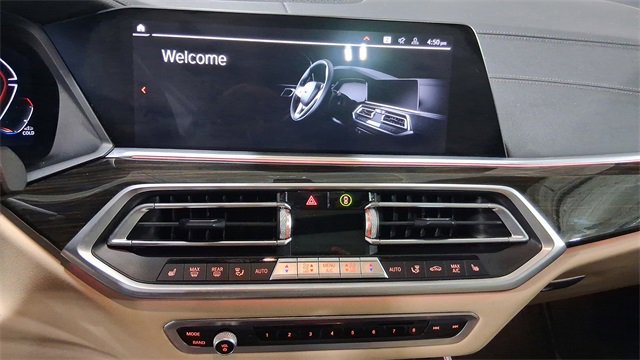 Used 2021 BMW X5 xDrive40i w/ Convenience Package image 11