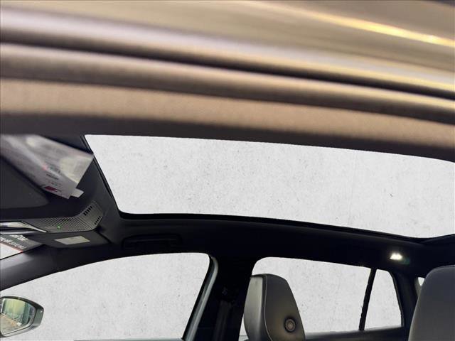 Used 2023 Volkswagen ID.4 Pro S Plus image 11