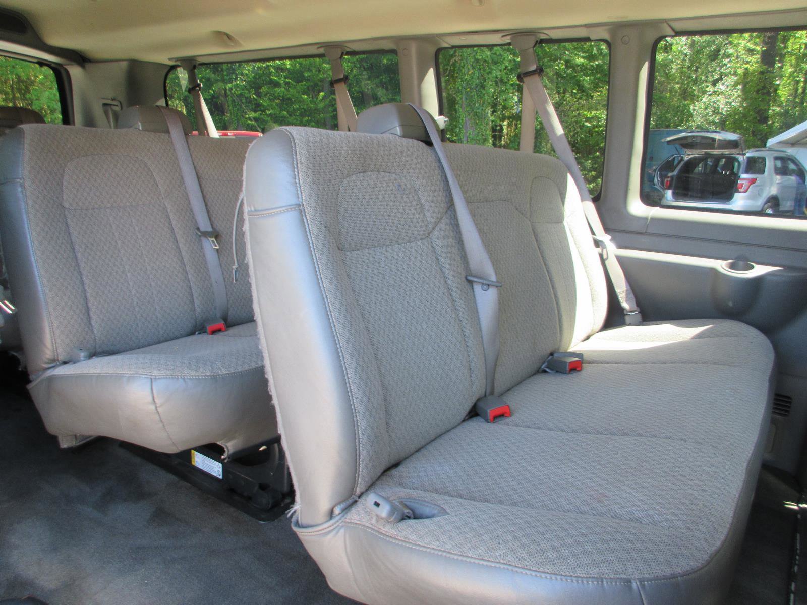 Used 2013 Chevrolet Express 3500 LT w/ LT Preferred Equipment Group RWD image 17
