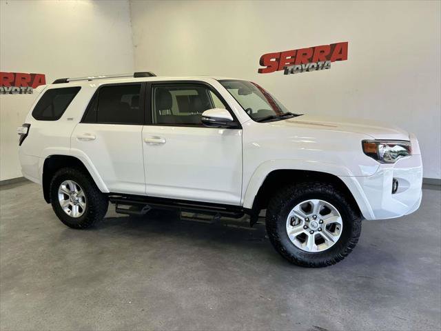 Certified 2024 Toyota 4Runner SR5 Premium w/ Moonroof Package AWD/4WD image 2