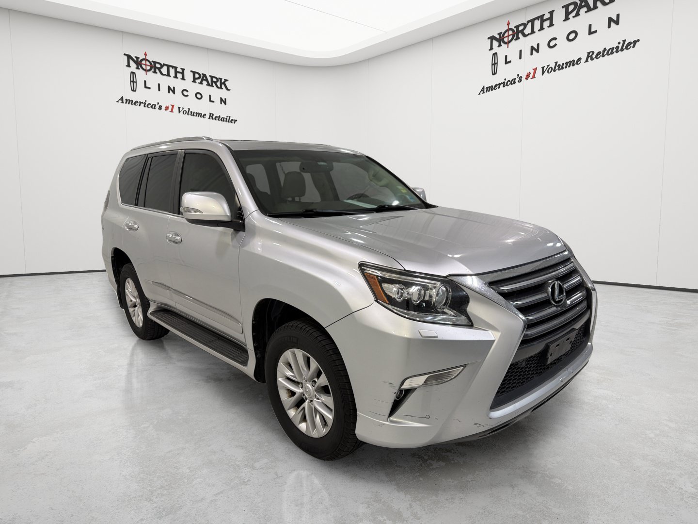 Used 2017 Lexus GX 460 Premium w/ Premium Package AWD/4WD image 7
