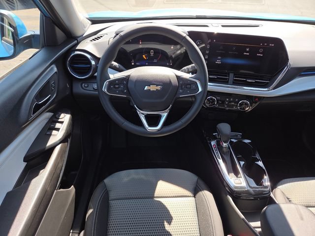 New 2026 Chevrolet Trax LT w/ Driver Confidence Package FWD image 29