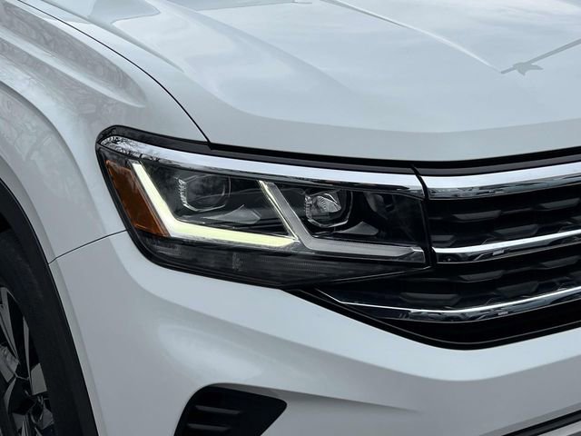 Used 2022 Volkswagen Atlas Cross Sport SE image 11