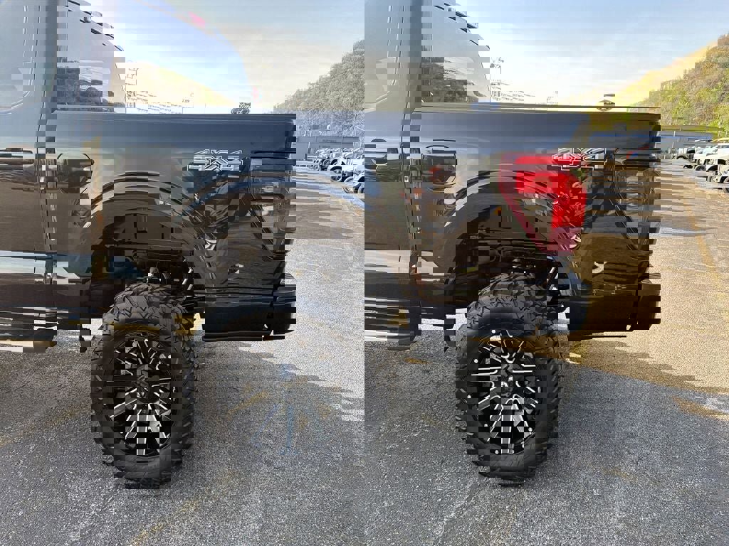 Used 2025 Ford F150 XLT w/ Equipment Group 301A Standard image 7