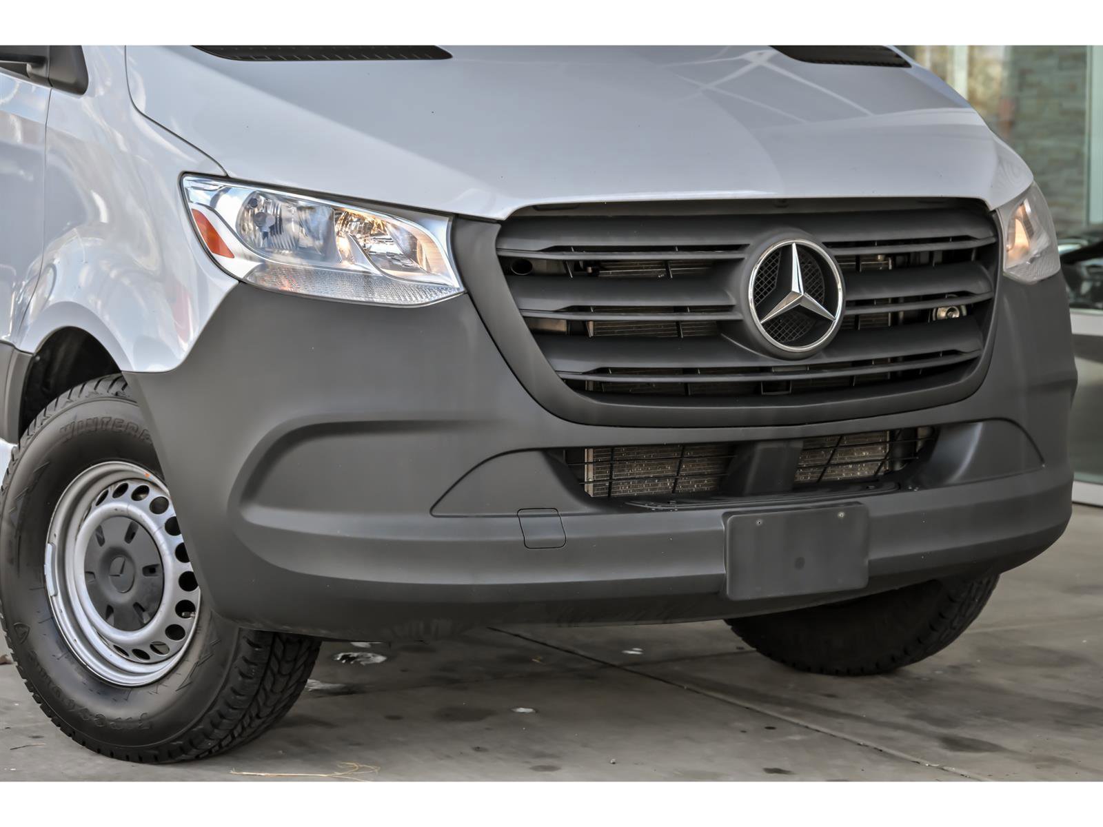 Used 2023 Mercedes-Benz Sprinter 2500 video 2