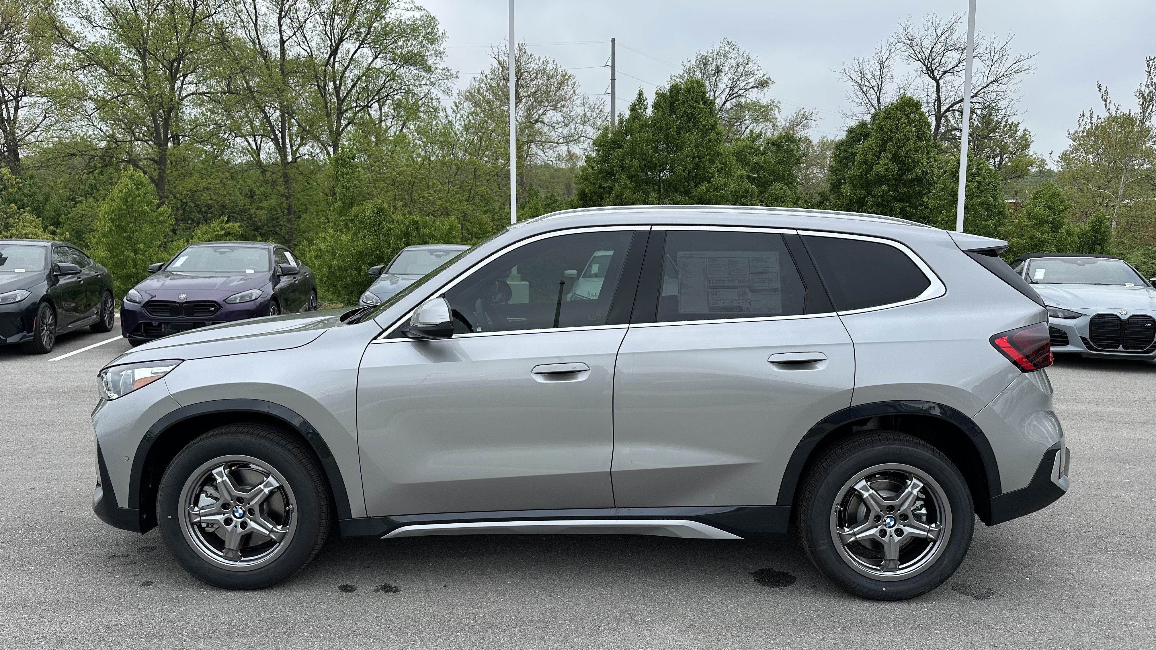 Used 2025 BMW X1 xDrive28i w/ Convenience Package AWD/4WD image 7