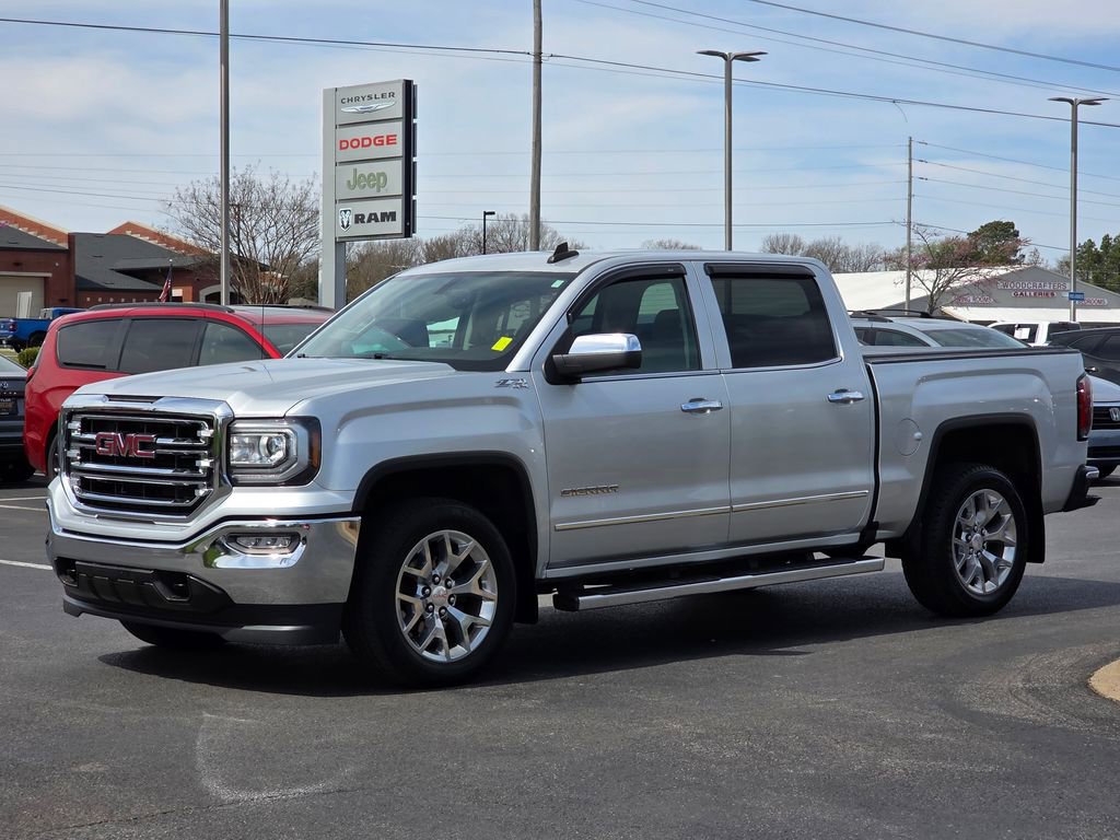 Used 2018 GMC Sierra 1500 SLT w/ SLT Premium Package image 2