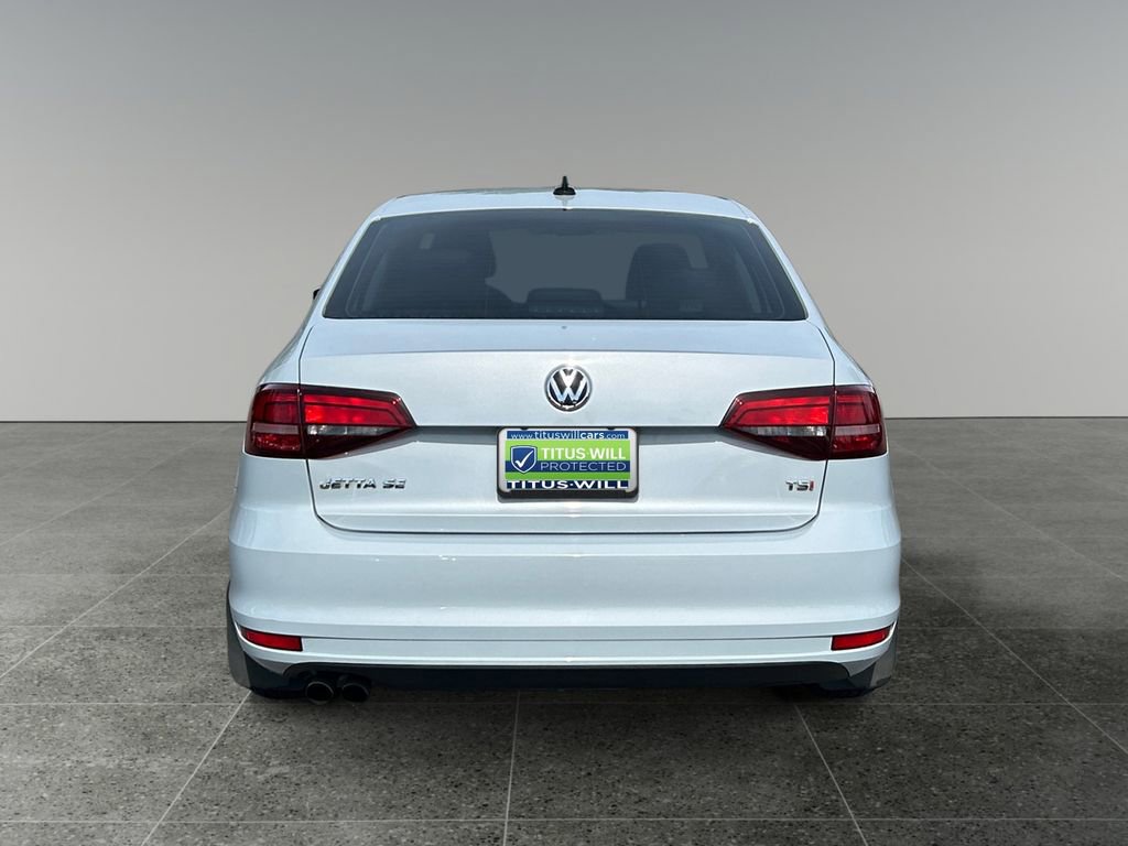 Used 2017 Volkswagen Jetta SE FWD image 8