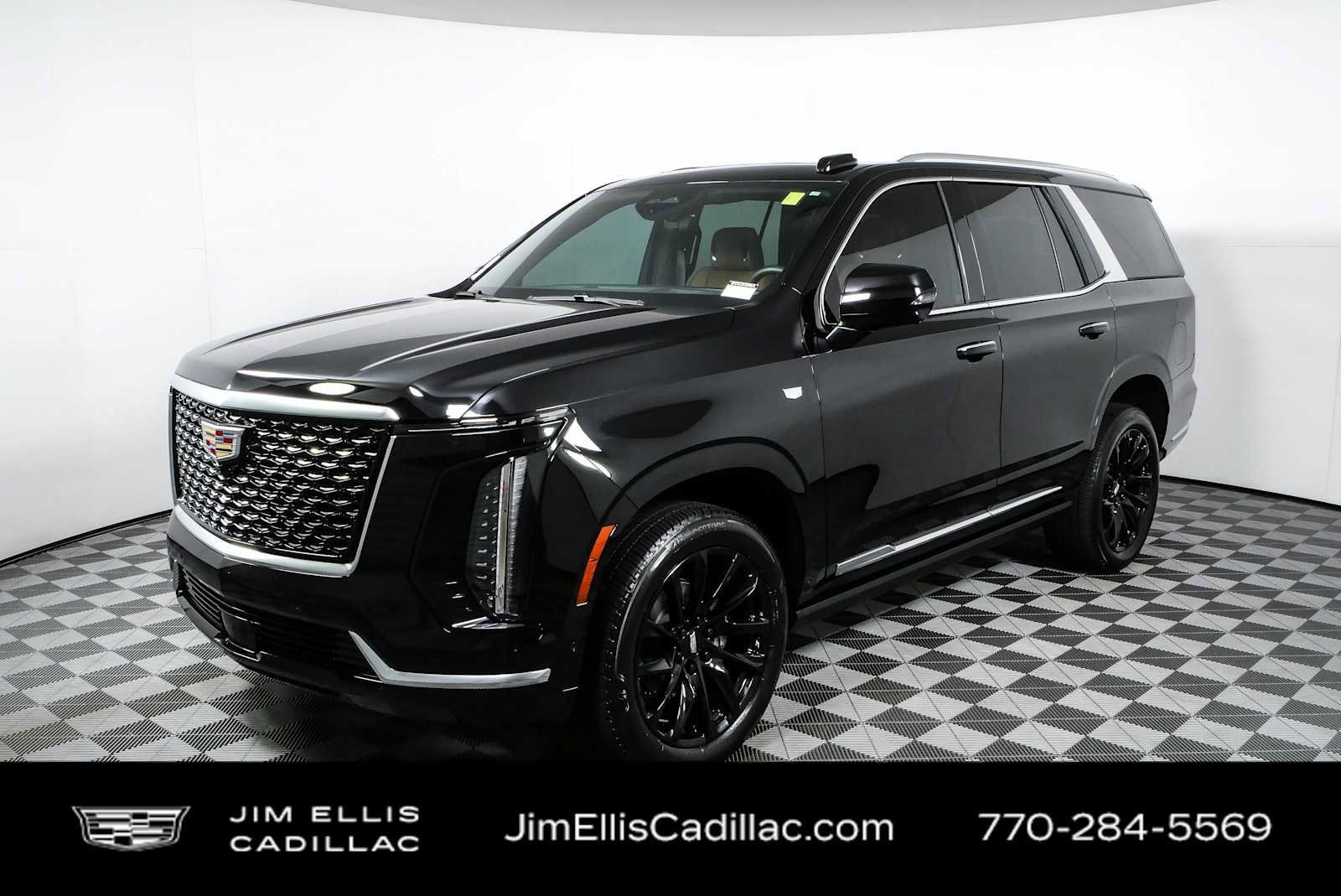 Used 2025 Cadillac Escalade Premium Luxury RWD image 27