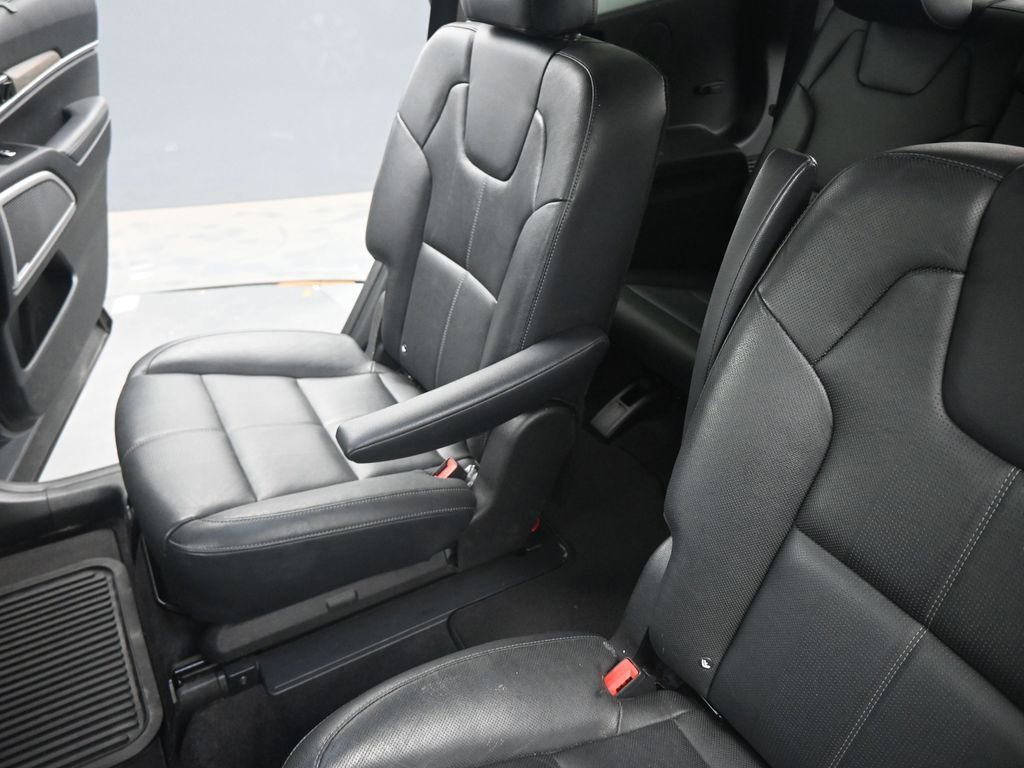 Used 2022 Kia Telluride EX w/ EX Premium Package image 18