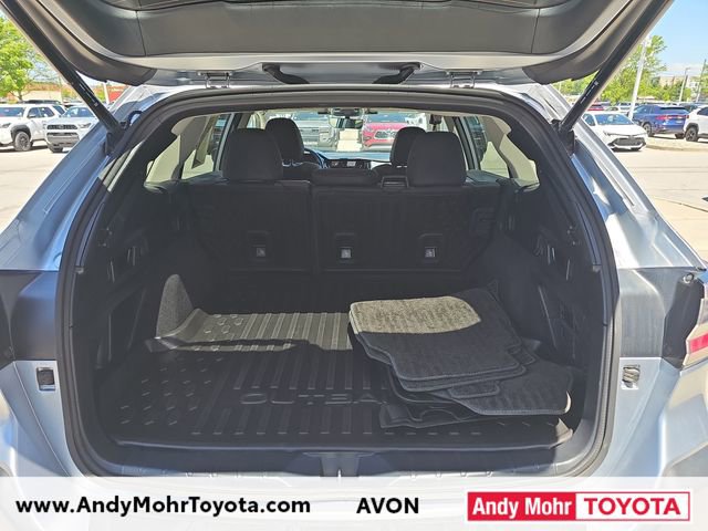 Used 2023 Subaru Outback Onyx Edition AWD/4WD image 29