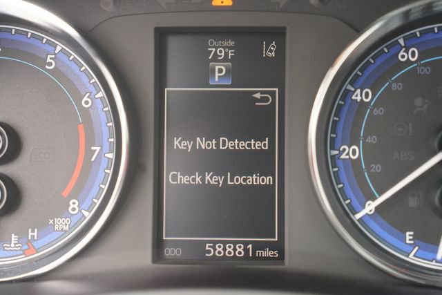 Used 2017 Toyota Corolla XLE image 26