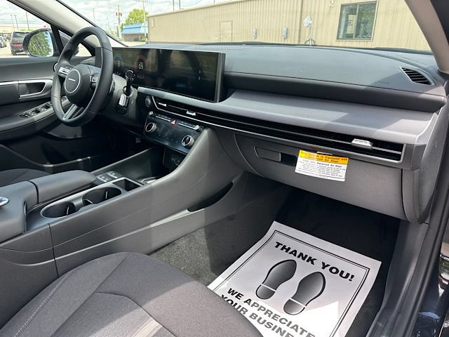 New 2026 Hyundai Sonata SEL AWD/4WD image 15