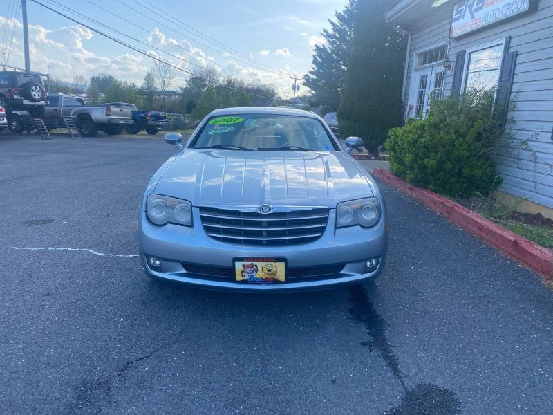 Used 2007 Chrysler Crossfire Limited image 7