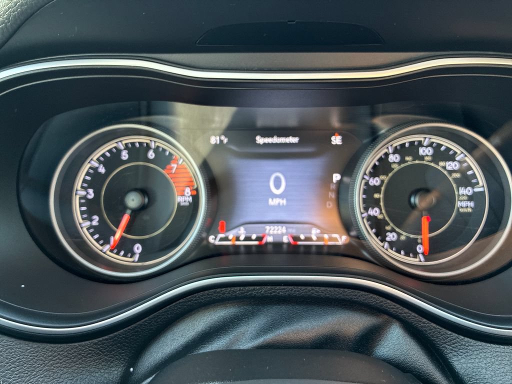 Used 2019 Jeep Cherokee Limited AWD/4WD image 27