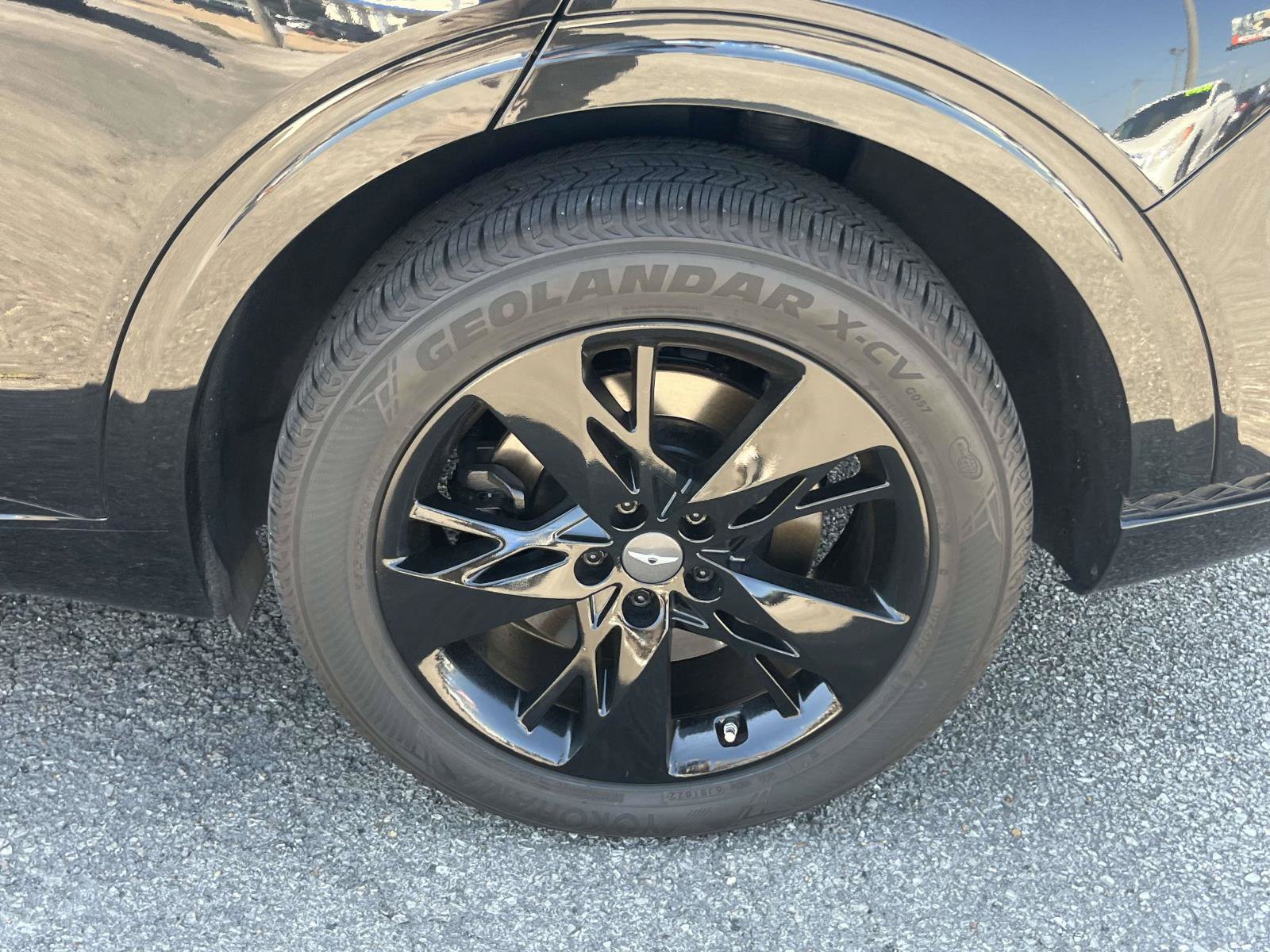 Used 2022 Genesis GV70 3.5T Sport AWD/4WD image 9